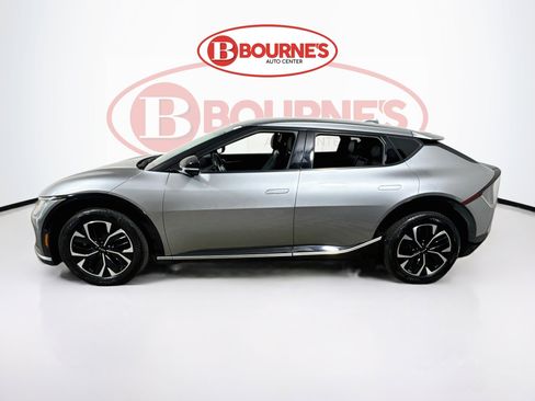 Used 2023 Kia EV6 Wind w/ Wind Technology Package AWD/4WD image 8