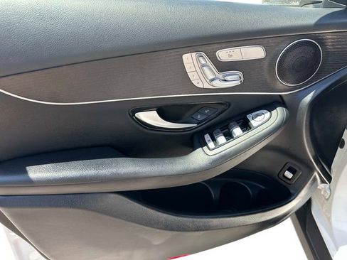 Certified 2022 Mercedes-Benz GLC 300 4MATIC image 15