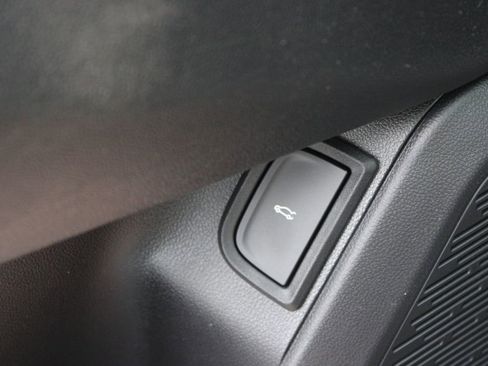 New 2026 Chevrolet Equinox LT FWD image 39