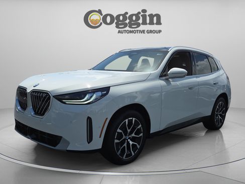 New 2026 BMW X3 xDrive30i w/ Premium Package AWD/4WD image 1