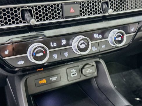 Used 2022 Honda Civic EX image 16