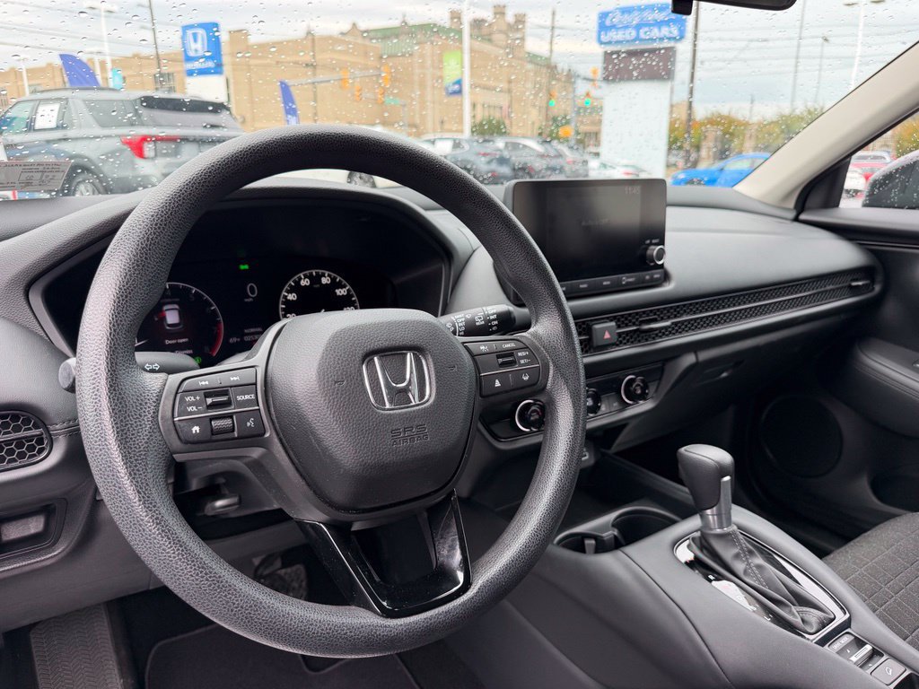 Certified 2023 Honda HR-V LX image 5