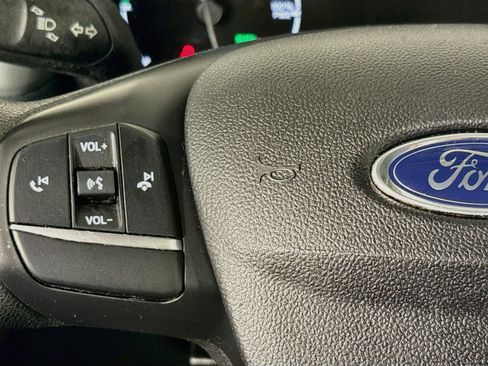 Used 2022 Ford Maverick XL FWD image 11