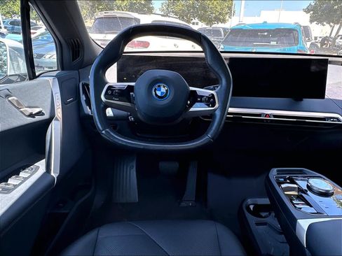 Used 2024 BMW iX xDrive50 w/ Sport Package AWD/4WD image 11