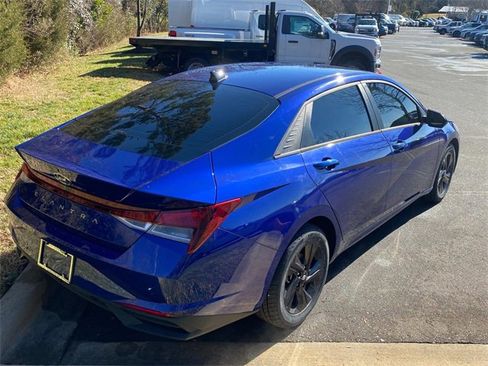 Used 2021 Hyundai Elantra SEL w/ Convenience Package image 31