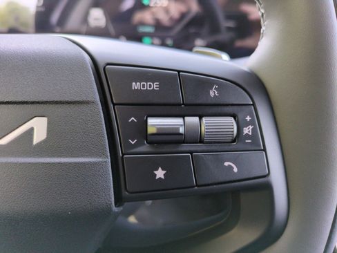 New 2025 Kia EV6 Light RWD image 21