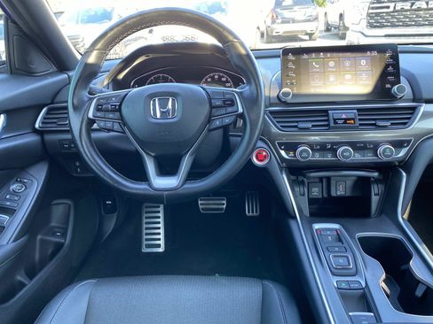 Used 2020 Honda Accord Sport image 10