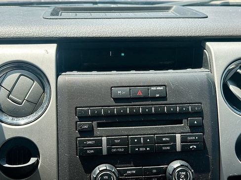 Used 2011 Ford F150 XLT w/ XLT Chrome Pkg RWD image 14