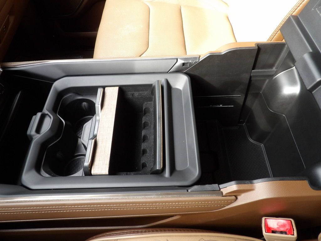 Used 2019 RAM 1500 Limited RWD image 28