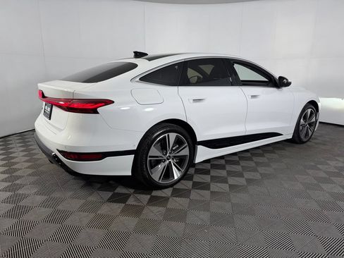 Used 2025 Audi A6 e-tron Premium w/ Convenience Package RWD image 7