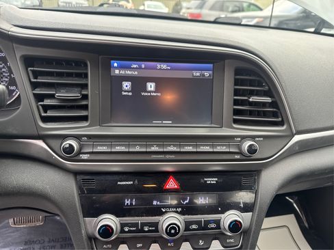 Used 2020 Hyundai Elantra SEL w/ Cargo Package (C1) FWD image 26