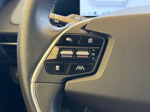 Used 2024 Kia EV6 Light RWD image 27