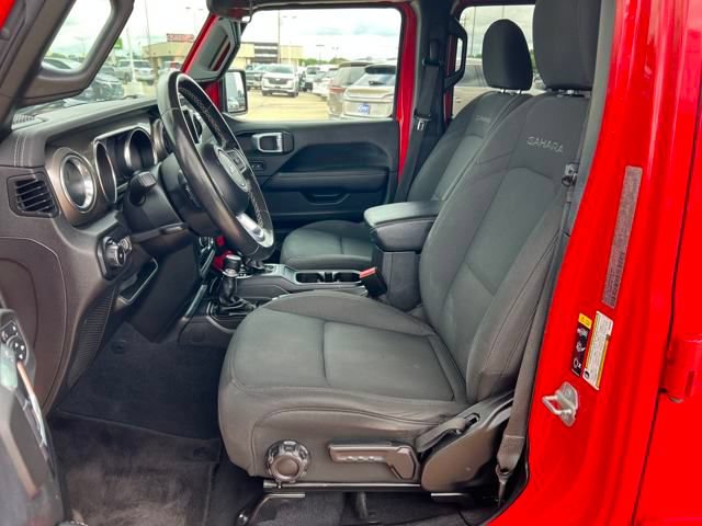 Used 2021 Jeep Wrangler Unlimited Sahara AWD/4WD image 13