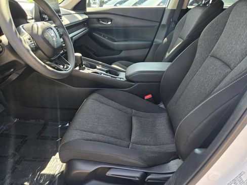 Used 2024 Honda Accord LX image 11
