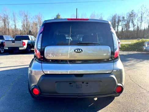 Used 2016 Kia Soul image 6