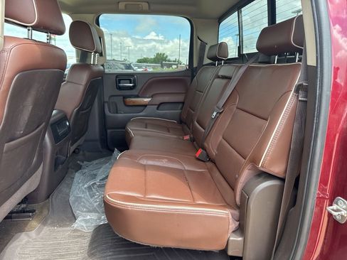 Used 2014 Chevrolet Silverado 1500 High Country w/ High Country Premium Package AWD/4WD image 11