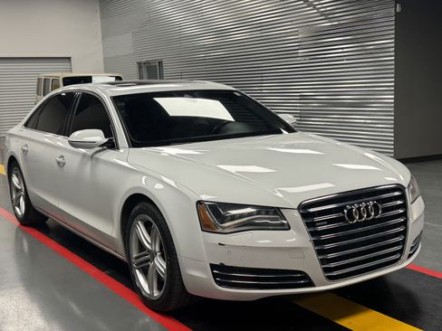 Used 2014 Audi A8 L 4.0T image 7