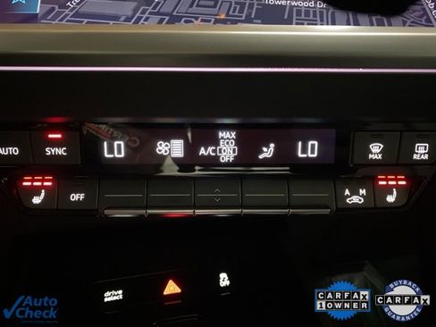 Used 2024 Audi Q4 e-tron Premium Plus image 51