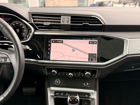 Used 2023 Audi Q3 2.0T Premium Plus image 27