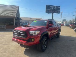 Used 2016 Toyota Tacoma TRD Sport w/ Towing Package video 1