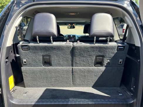 Used 2017 Lexus GX 460 AWD/4WD image 11