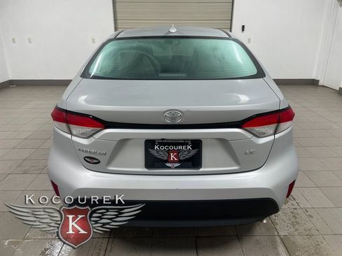 Used 2024 Toyota Corolla LE image 5