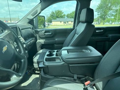 Used 2023 Chevrolet Silverado 2500 W/T AWD/4WD image 7