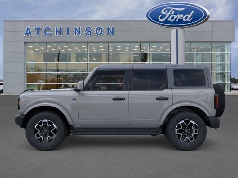 New 2026 Ford Bronco Outer Banks AWD/4WD image 3