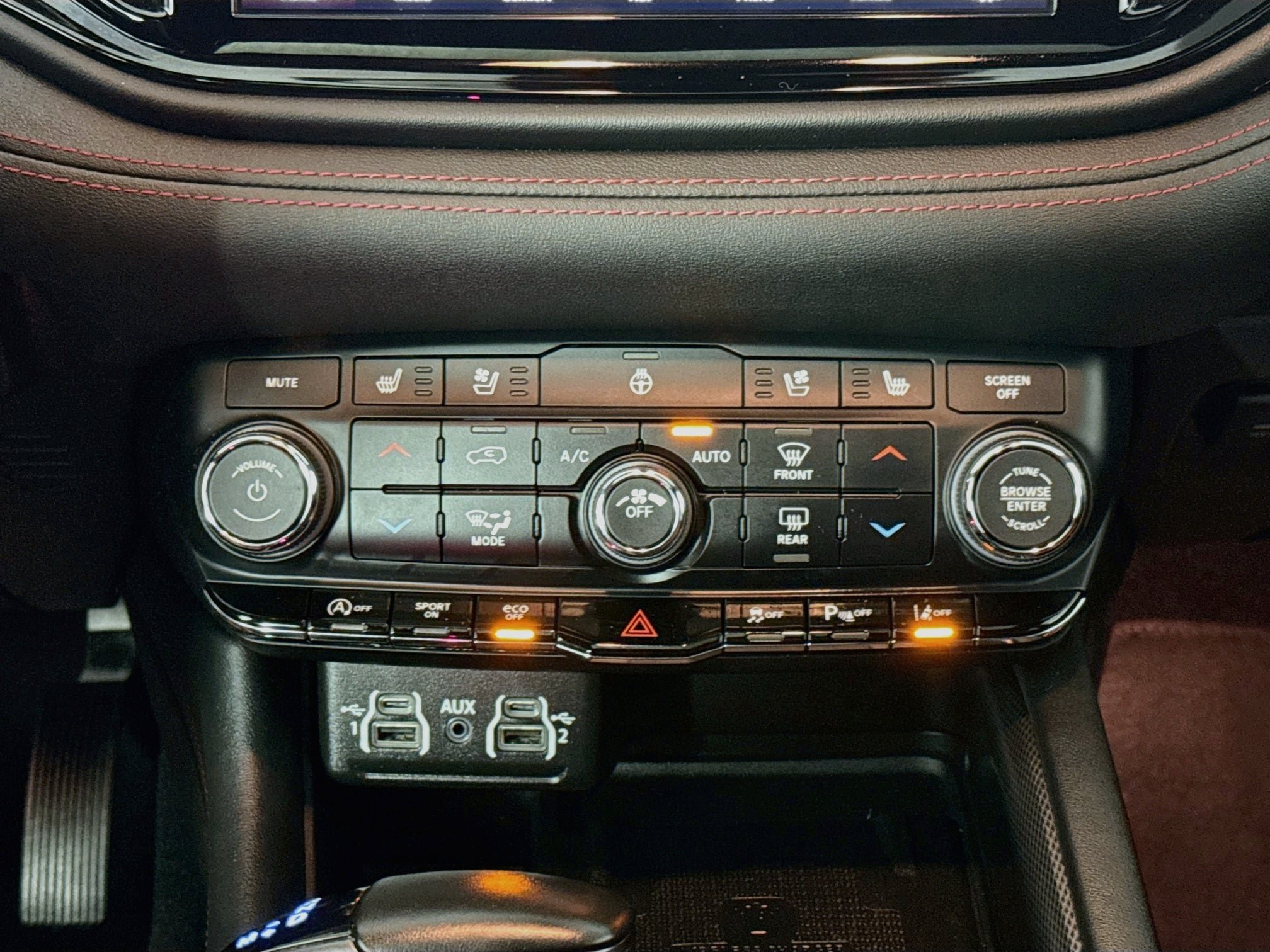 Used 2023 Dodge Durango GT AWD/4WD image 31