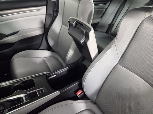 Used 2018 Honda Accord LX image 20