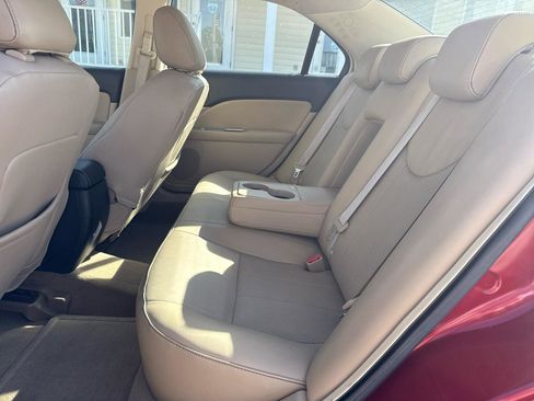 Used 2010 Mercury Milan Premier image 21