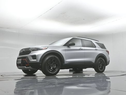 Certified 2023 Ford Explorer Timberline w/ Timberline Technology Package AWD/4WD image 49