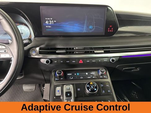 Used 2025 Hyundai Palisade Calligraphy image 18