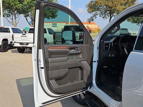 New 2026 GMC Sierra 2500 Denali w/ Denali Reserve Package image 76