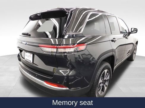 Used 2023 Jeep Grand Cherokee 4WD 4xe w/ Luxury Tech Group II image 13