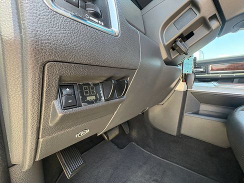 Used 2010 Dodge Ram 2500 Truck Laramie w/ Chrome Accents Group AWD/4WD image 28