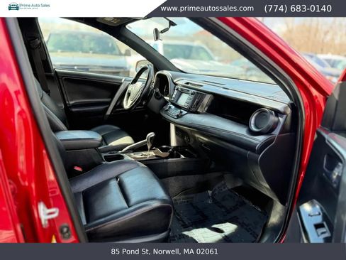 Used 2016 Toyota RAV4 SE w/ Protection Package AWD/4WD image 10