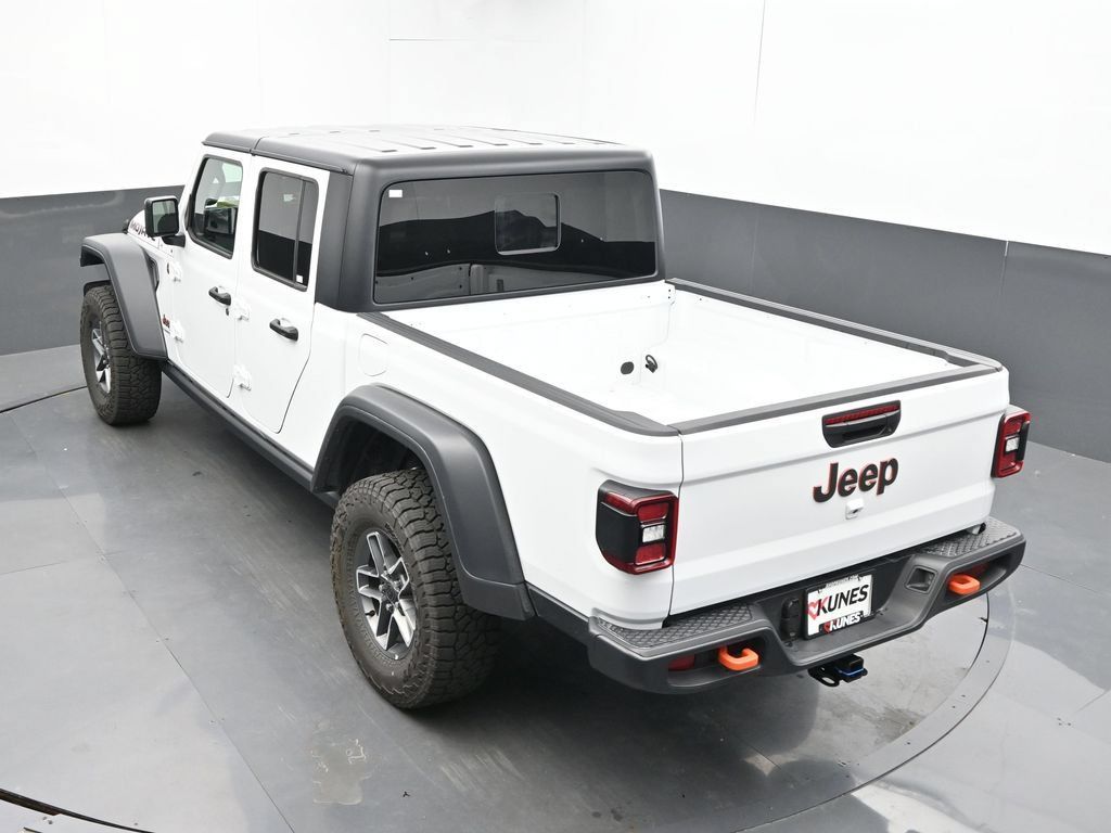 Used 2026 Jeep Gladiator Mojave AWD/4WD image 39