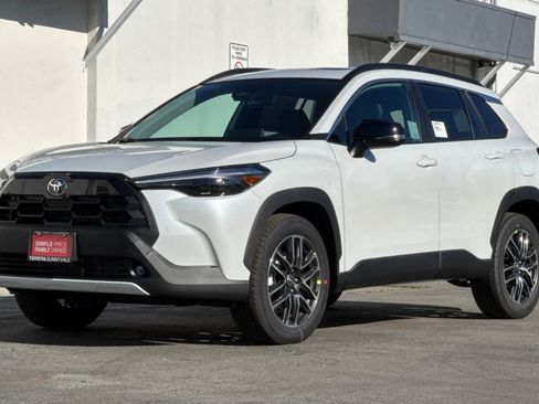 New 2026 Toyota Corolla Cross XLE image 2