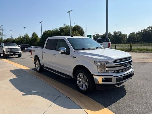Used 2019 Ford F150 Lariat w/ Equipment Group 502A Luxury AWD/4WD image 7