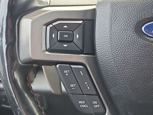 Used 2018 Ford F150 Raptor w/ Equipment Group 802A Luxury AWD/4WD image 28