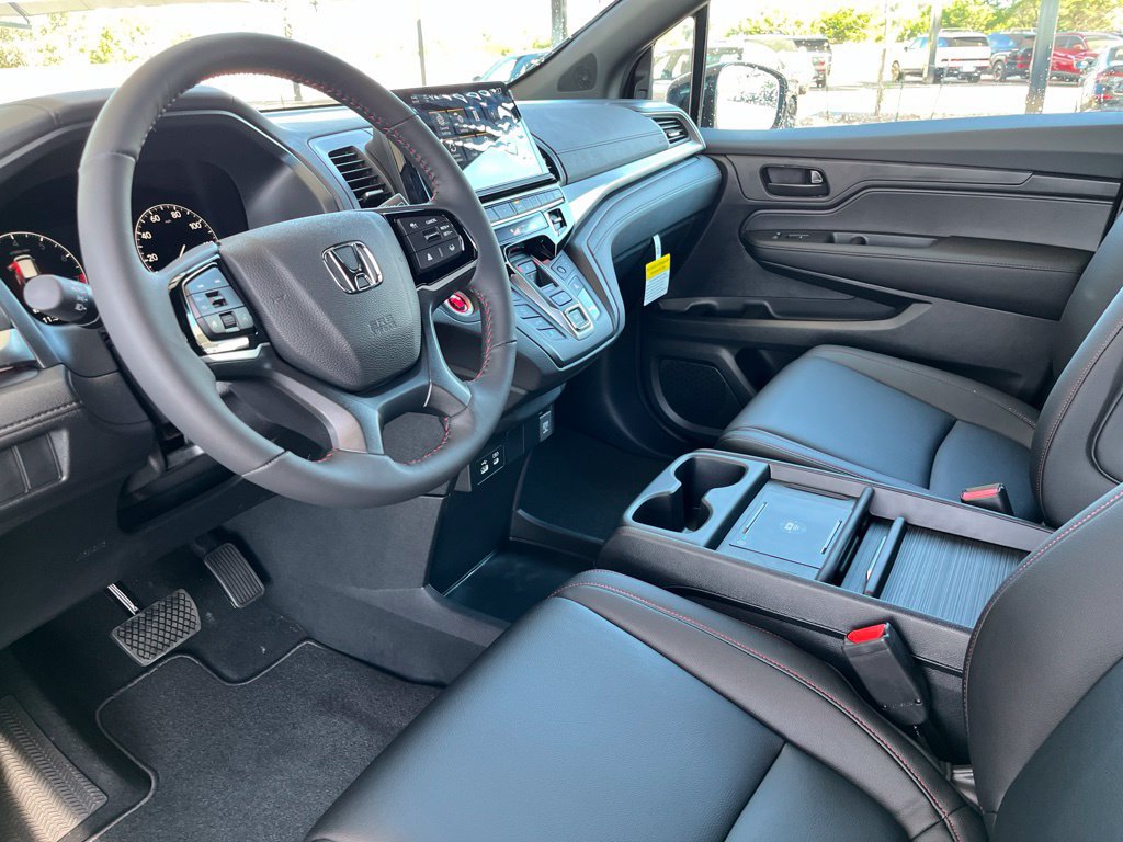 New 2027 Honda Odyssey Sport-L image 11