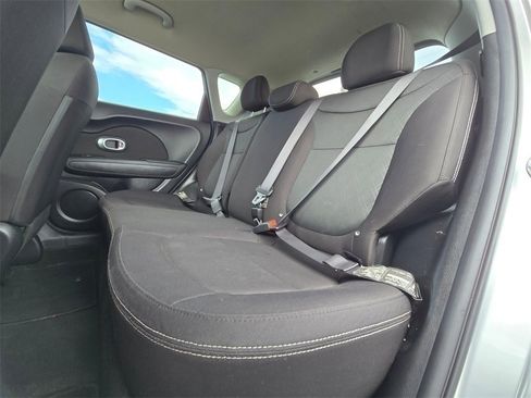 Used 2018 Kia Soul image 13