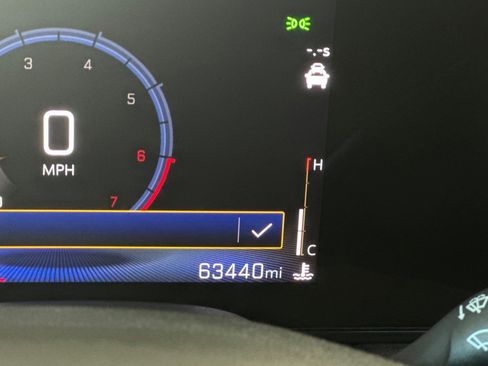 Used 2024 Chevrolet TrailBlazer RS image 33