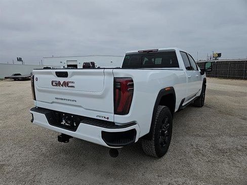 New 2026 GMC Sierra 3500 AT4 image 5