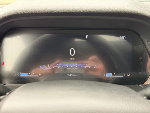 Used 2023 Jeep Grand Cherokee Altitude AWD/4WD image 18