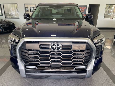 Used 2022 Toyota Tundra Limited w/ TRD Off-Road Package AWD/4WD image 9