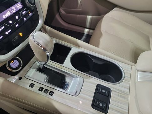 Used 2018 Nissan Murano SL image 34