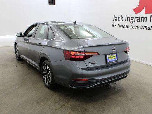 Certified 2024 Volkswagen Jetta S FWD image 3
