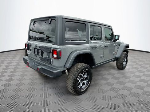 Used 2021 Jeep Wrangler Unlimited Rubicon w/ Cold Weather Group AWD/4WD image 6